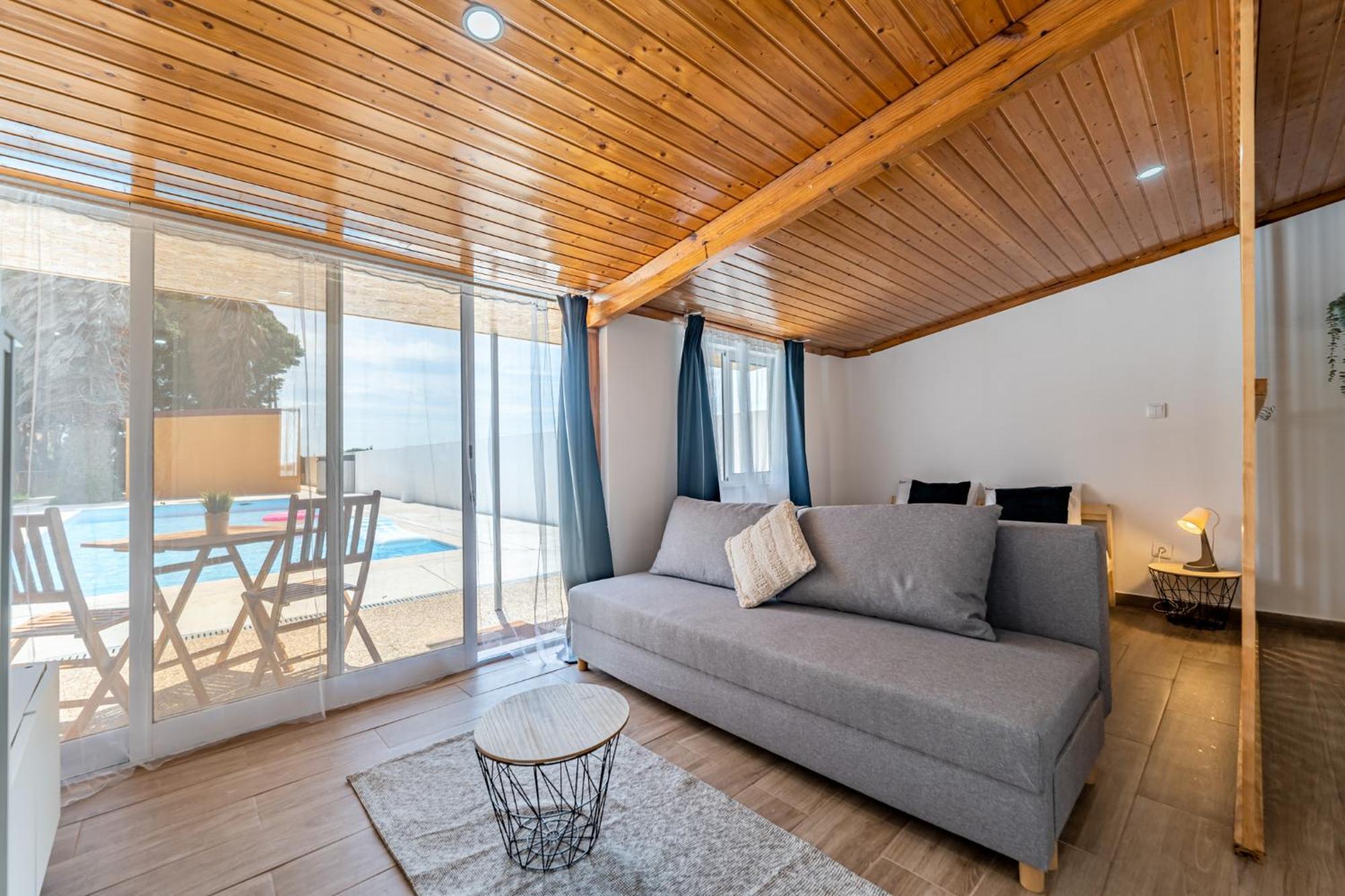 Ferienwohnung Wake Up With The Sea Breeze- House With Pool Ap1 Lavra Exterior foto